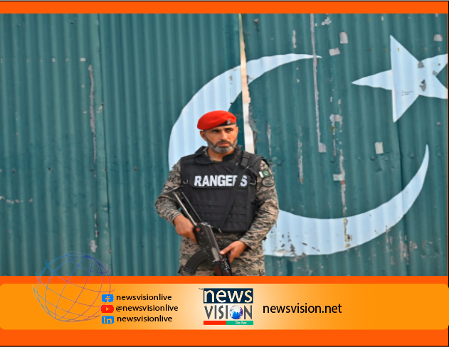 রয়টার্স জানিয়েছে, বুধবার পাঞ্জাবের মুখ্যমন্ত্রী মরিয়ম নওয়াজ শরীফ জরুরি অবস্থা ঘোষণা করেছেন