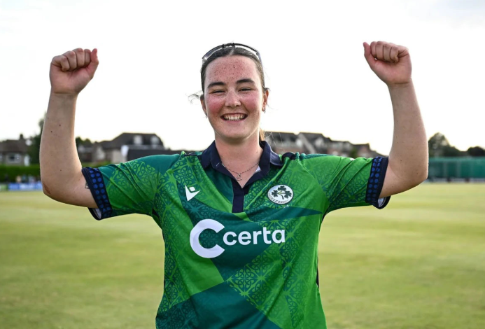 দ্বিতীয় টি-টোয়েন্টি ম্যাচে আয়ারল্যান্ড ম্যাগুয়ারের ছক্কায় ৪ উইকেটে জয়লাভ করে এবং ম্যাগুয়ার বিশ্ব রেকর্ড গড়ে তোলেন